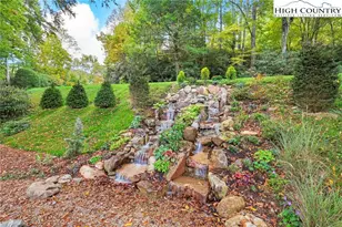 870 Clubhouse Dr, Banner Elk, NC 28604 - Photo 2