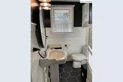 4560 Nc Highway 18 Highway, Sparta, NC 28675 - Photo 44