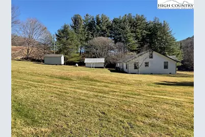 4560 Nc Highway 18 Highway, Sparta, NC 28675 - Photo 10