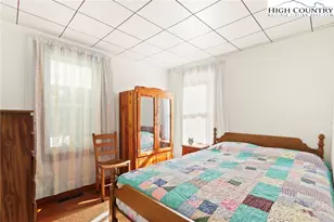 226 Loves Knob Rd, Sugar Grove, NC 28679 - Photo 40