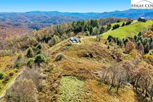 226 Loves Knob Rd, Sugar Grove, NC 28679 - Photo 22