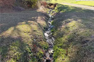 226 Loves Knob Rd, Sugar Grove, NC 28679 - Photo 16