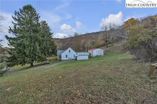 984 Cloverdale Ln, Independence, VA 24348 - Photo 22