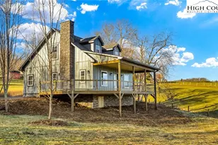 553 Graybeal Calloway Dr, Jefferson, NC 28640 - Photo 1