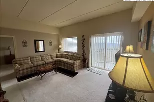 303 Sugar Top Dr, Sugar Mountain, NC 28604 - Photo 4