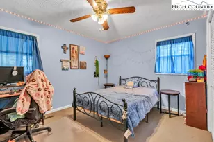 36 Larkspur Rd, Newland, NC 28657 - Photo 16