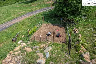 509 Grant Houck Rd, Todd, NC 28684 - Photo 10