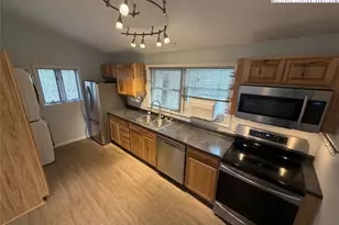 401 Windridge Rd, Newland, NC 28657 - Photo 8