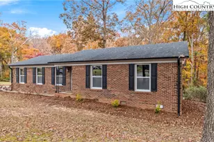 765 Laverton Ln, Winston Salem, NC 27045 - Photo 4