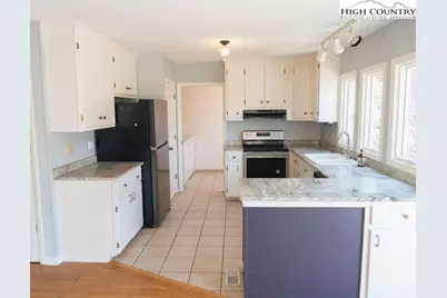 864 Trojan Horse Circle, Fleetwood, NC 28626 - Photo 6