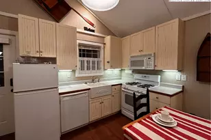 40 Fish Camp Cir, Newland, NC 28657 - Photo 4