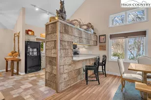 116 Shanty Rdg Ln, Banner Elk, NC 28604 - Photo 10