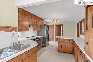 5091 US Hwy 21, Thurmond, NC 28683 - Photo 12