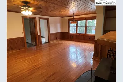 157 Cliff Lane, Blowing Rock, NC 28605 - Photo 4