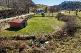 183 Laurel Branch Rd, Vilas, NC 28692 - Photo 36