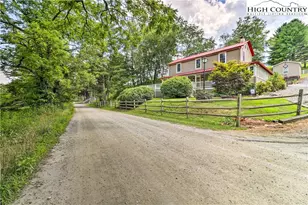 2280 Garvey Bridge Rd, Crumpler, NC 28617 - Photo 40