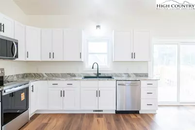 179 High Meadows Lane, Fleetwood, NC 28626 - Photo 2