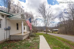 496 Camp Joy Rd, Zionville, NC 28698 - Photo 20