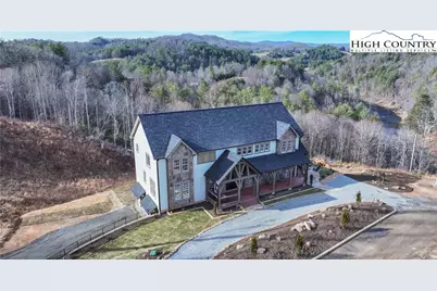 457 Autumn Leaf Way, Crumpler, NC 28617 - Photo 4