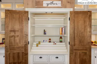 457 Autumn Leaf Way, Crumpler, NC 28617 - Photo 18