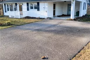 7874 Flat Ridge Rd, Troutdale, VA 24378 - Photo 2