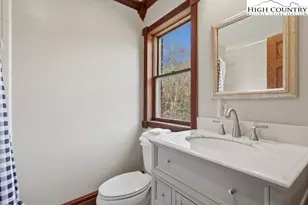 205 Timberlakes Dr, Todd, NC 28684 - Photo 40