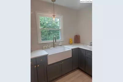 410 Cook Street, Jefferson, NC 28640 - Photo 2