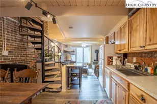 104 Snow Plow Ln, Beech Mountain, NC 28604 - Photo 12