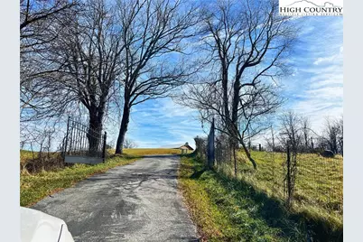 56 Buttons Lane, Sparta, NC 28675 - Photo 8