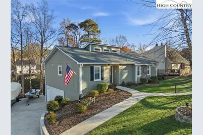 5979 Gold Creek Estate, Hickory, NC 28601 - Photo 4