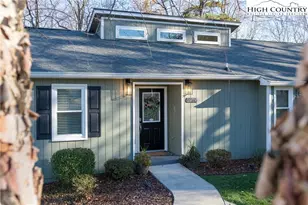 5979 Gold Creek Estate, Hickory, NC 28601 - Photo 32