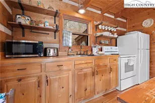 419 Billy Billings Rd, Vilas, NC 28692 - Photo 22