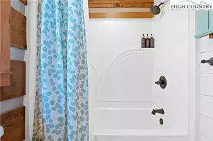 419 Billy Billings Rd, Vilas, NC 28692 - Photo 32