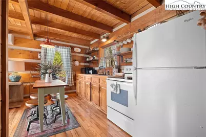 419 Billy Billings Road, Vilas, NC 28692 - Photo 20