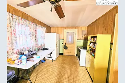 1149 Parker Eller, Lansing, NC 28643 - Photo 4