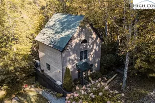 888 Benjamin Dr, Boone, NC 28607 - Photo 2