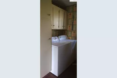 308 Hickory Mtn Road, Sparta, NC 28675 - Photo 6