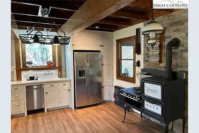 117 Deans Lane, Laurel Springs, NC 28644 - Photo 14