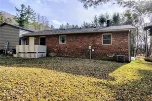 231 Gap Creek, Fleetwood, NC 28626 - Photo 6