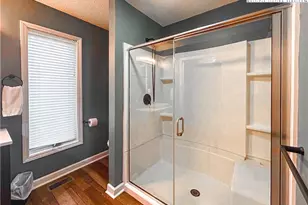 114 Spruce Hollow Rd, Beech Mountain, NC 28604 - Photo 34