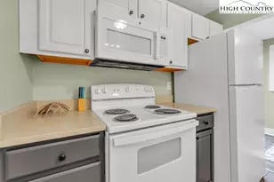 207 Old Turnpike Rd, Banner Elk, NC 28604 - Photo 28