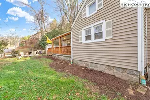 207 Old Turnpike Rd, Banner Elk, NC 28604 - Photo 18