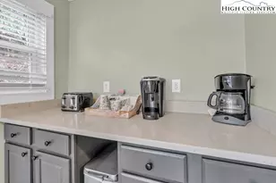 207 Old Turnpike Rd, Banner Elk, NC 28604 - Photo 34