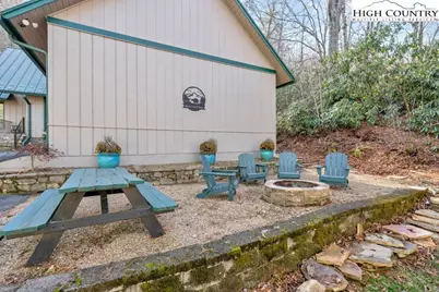 191 Mossy Creek Lane, Sugar Mountain, NC 28604 - Photo 4