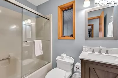 191 Mossy Creek Lane, Sugar Mountain, NC 28604 - Photo 32