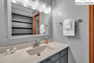 191 Mossy Creek Ln, Sugar Mountain, NC 28604 - Photo 26