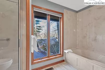 191 Mossy Creek Lane, Sugar Mountain, NC 28604 - Photo 28