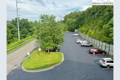 800 Meadowview Drive #17, Boone, NC 28607 - Photo 6