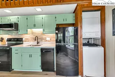 104 Hornbeam Road, Beech Mountain, NC 28604 - Photo 6