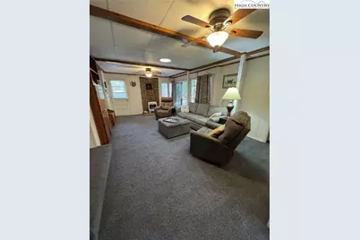 103 Teaberry Lane, Newland, NC 28657 - Photo 8